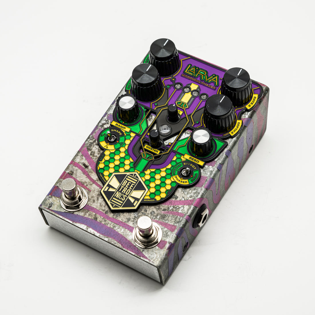 LARVA Morphing Phaser • Custom Shop • 0020