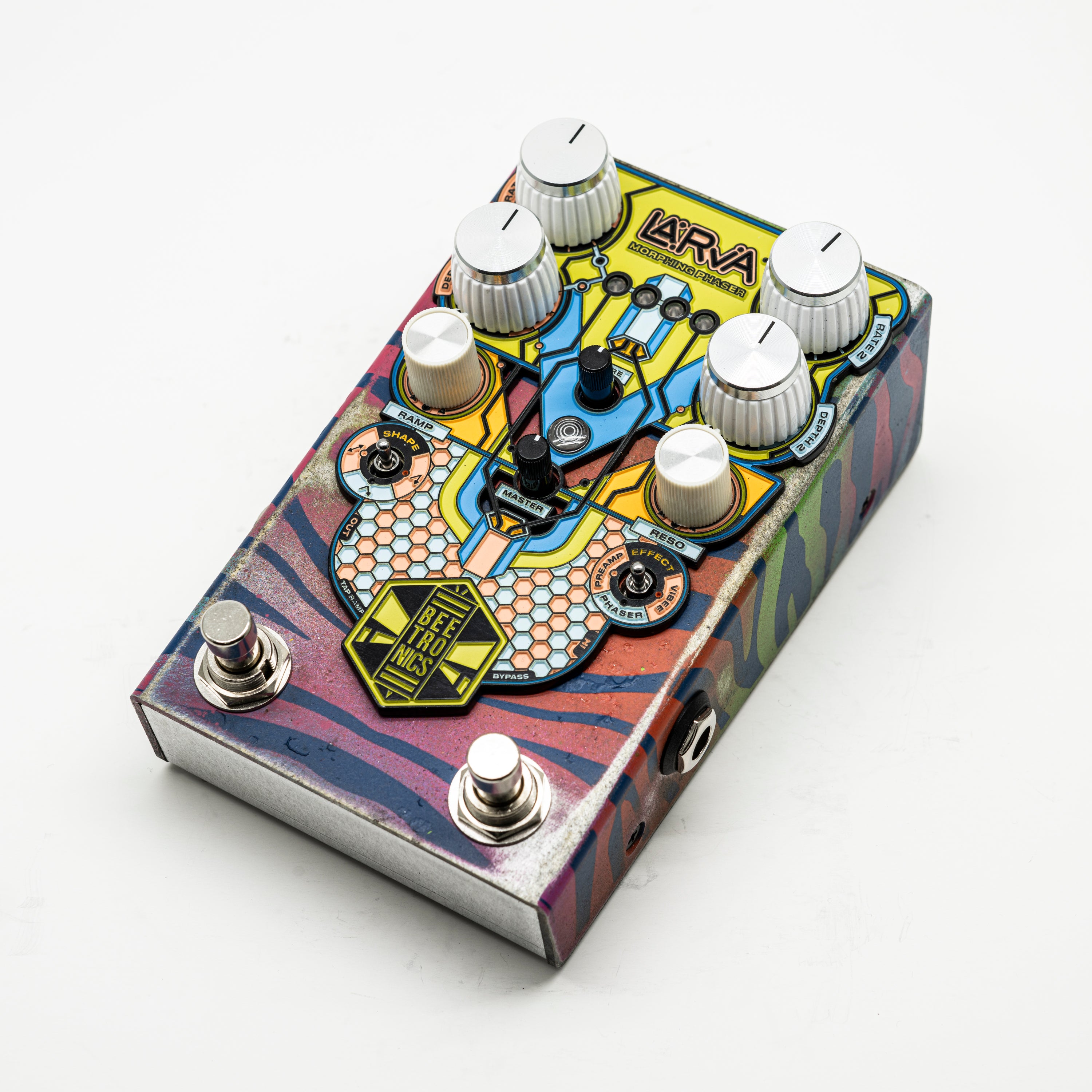 LARVA Morphing Phaser • Custom Shop • 0030