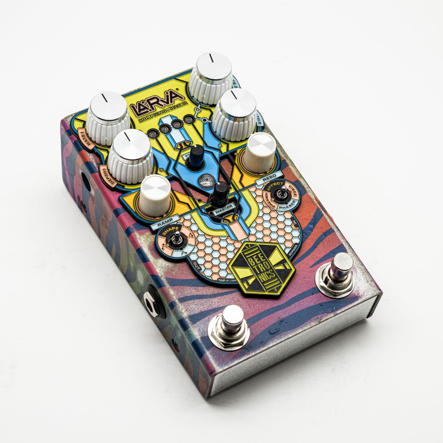 LARVA Morphing Phaser • Custom Shop • 0030