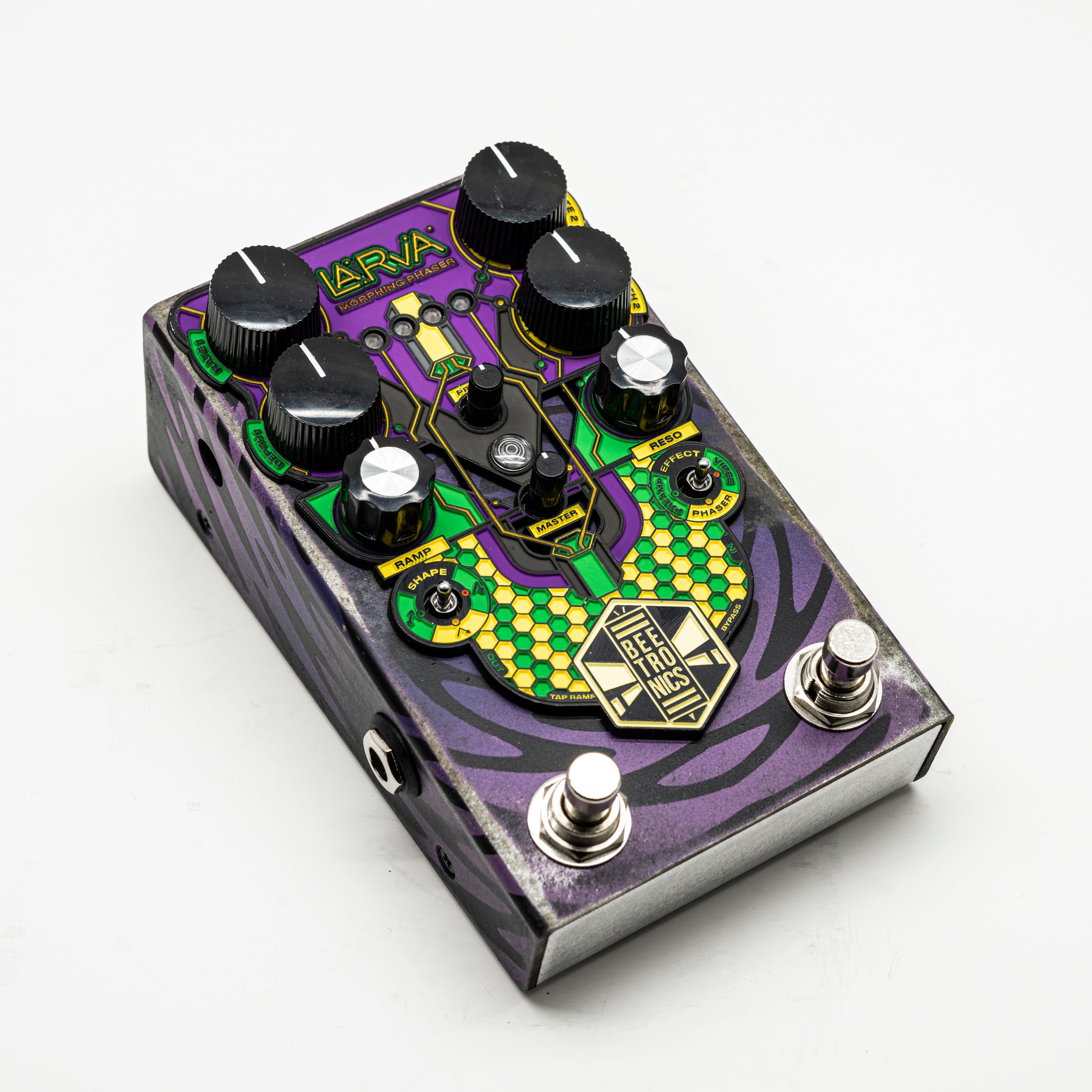 LARVA Morphing Phaser • Custom Shop • 0032