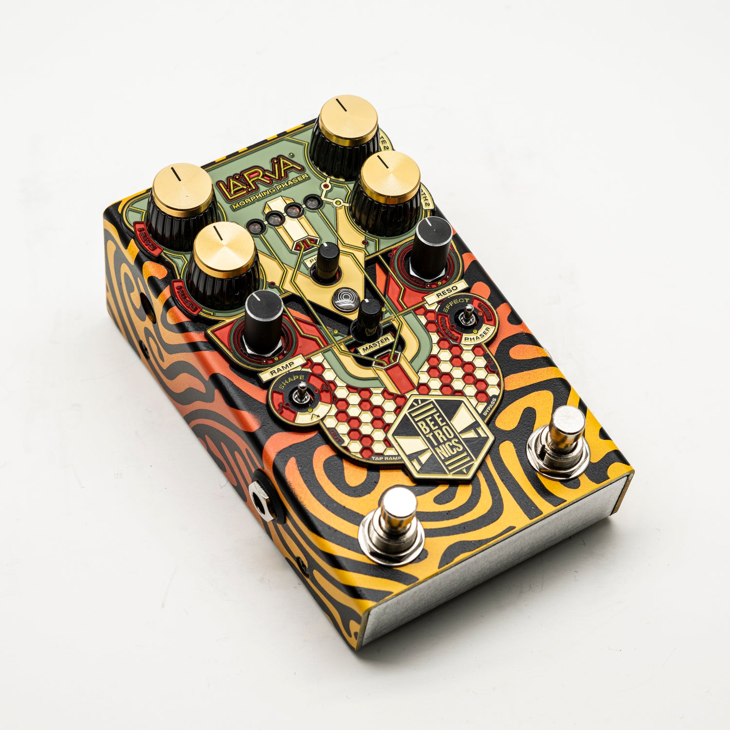 LARVA Morphing Phaser • Custom Shop • 0035