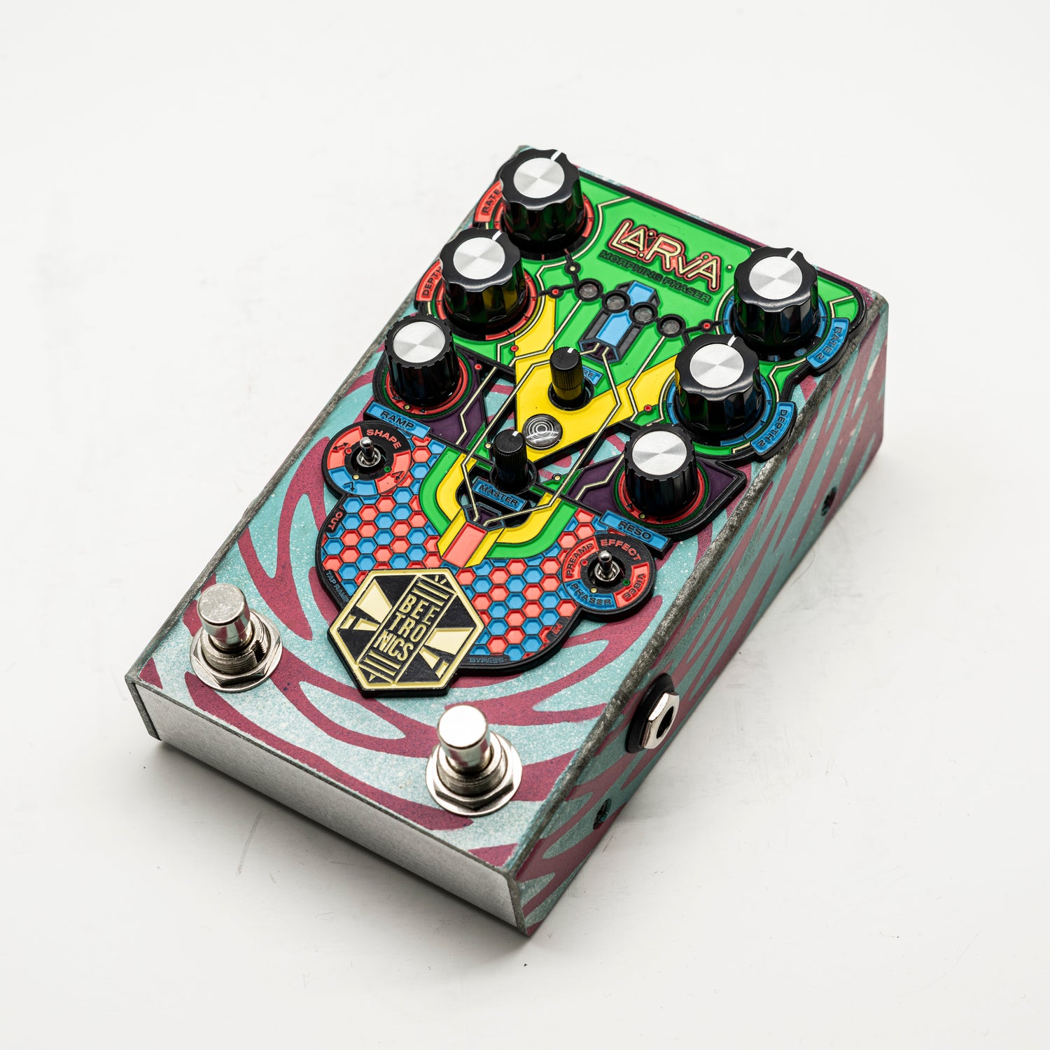 LARVA Morphing Phaser • Custom Shop • 0042