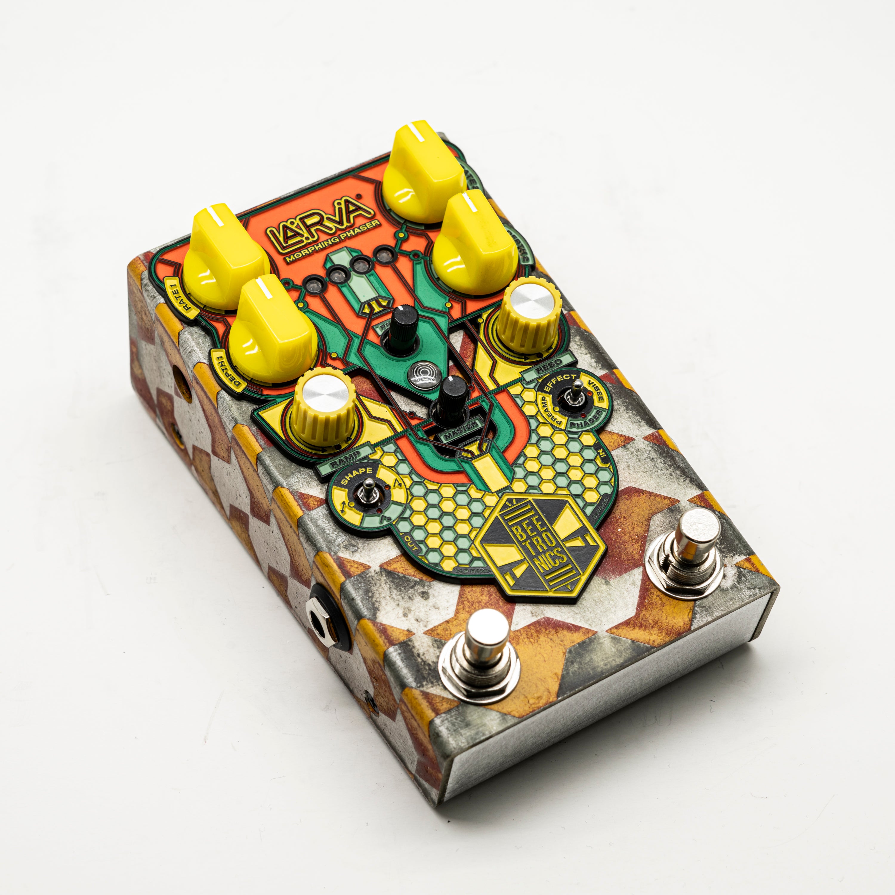 LARVA Morphing Phaser • Custom Shop • 0043