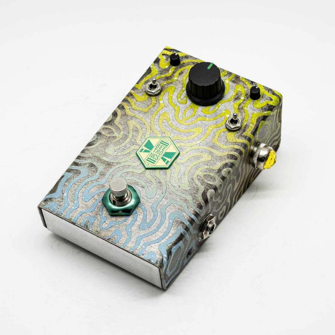 Overhive Mid-Gain Overdrive • Custom Shop • OV1629