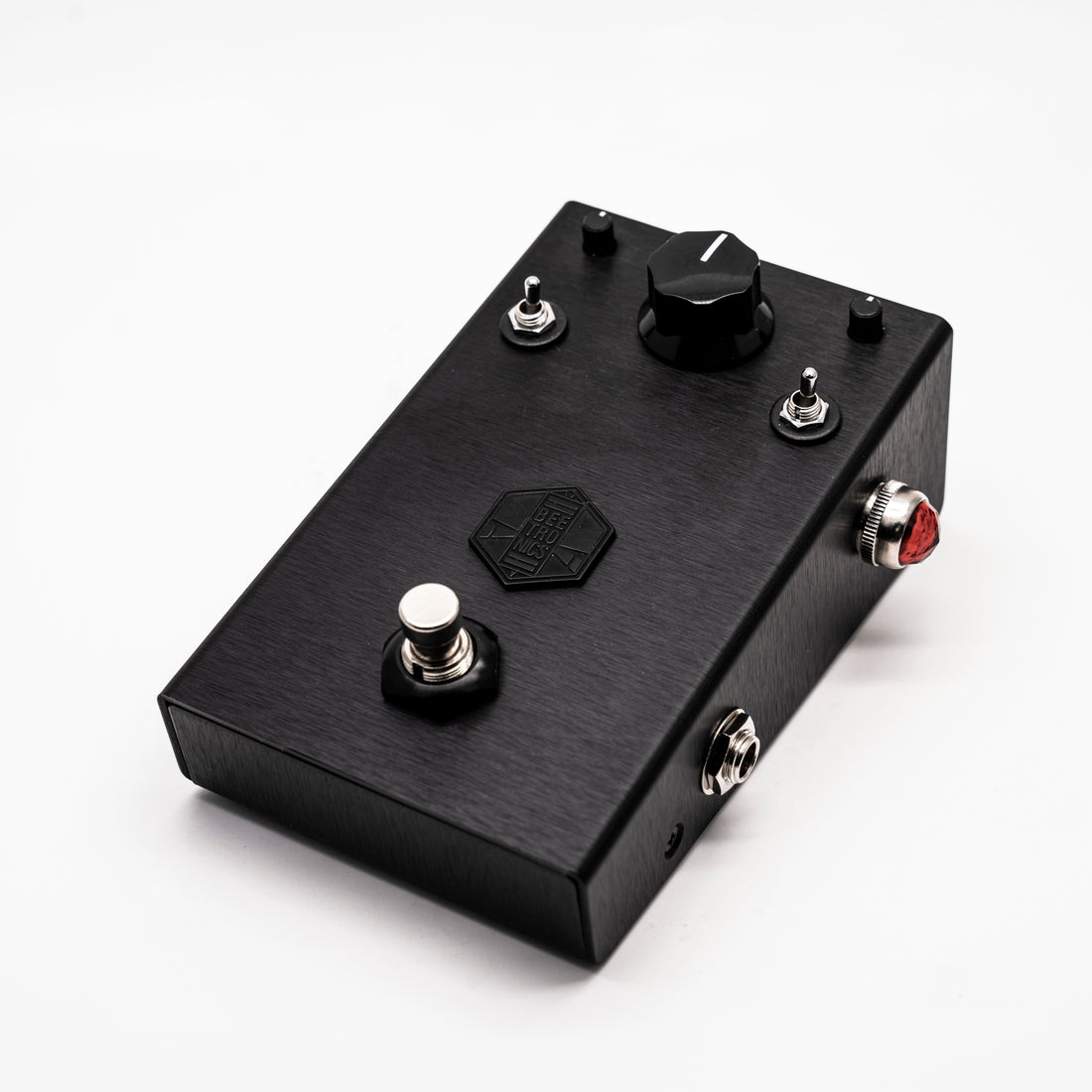 Overhive Mid-Gain Overdrive &lt;p&gt; The Blackbee Edition